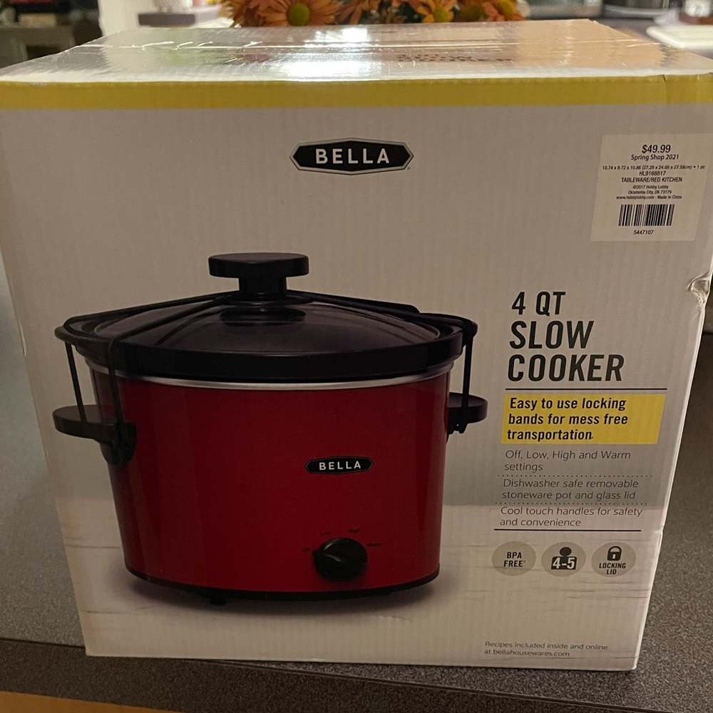 Slow cooker